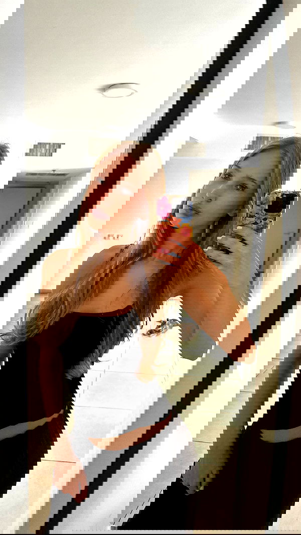 zlata_shipulin zlata_shipulin archive image