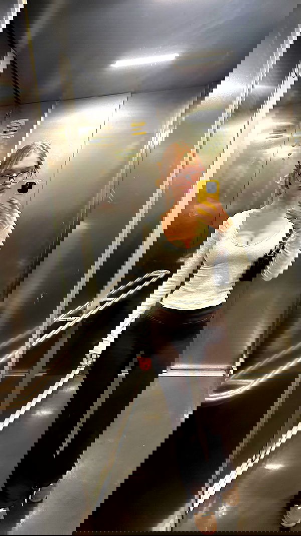 zlata_shipulin zlata_shipulin archive image