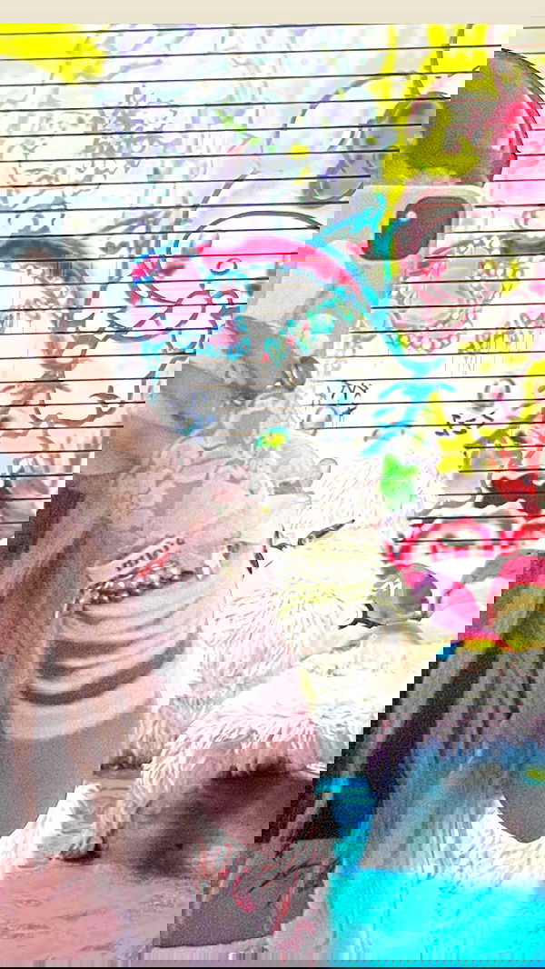 zommmbri image ~ Altpins