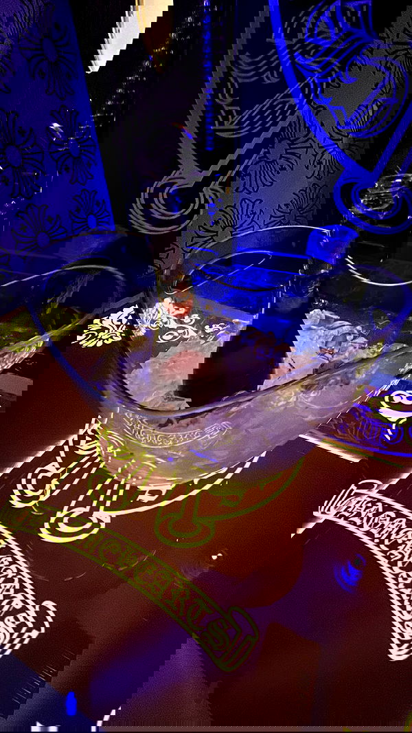 zommmbri image ~ Altpins