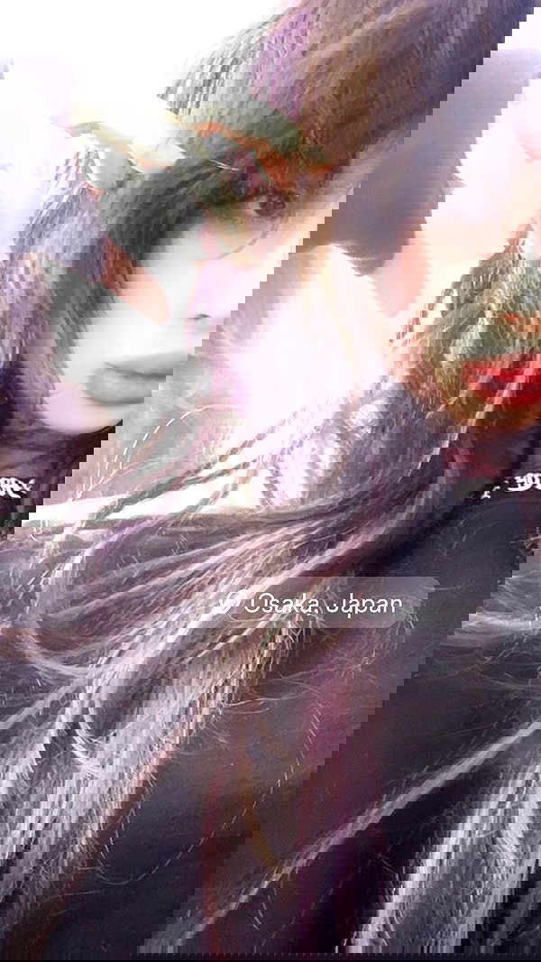 zommmbri image ~ Altpins