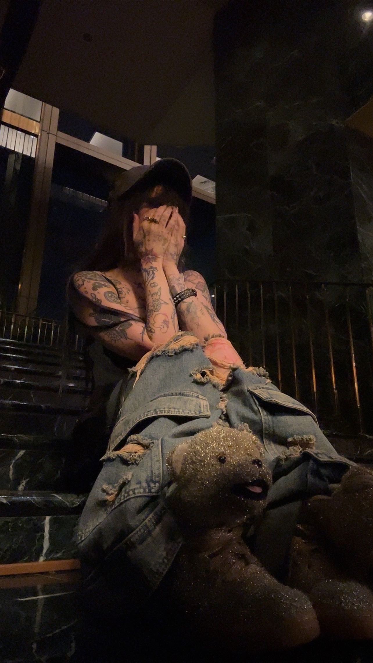 zommmbri instagram image archive image