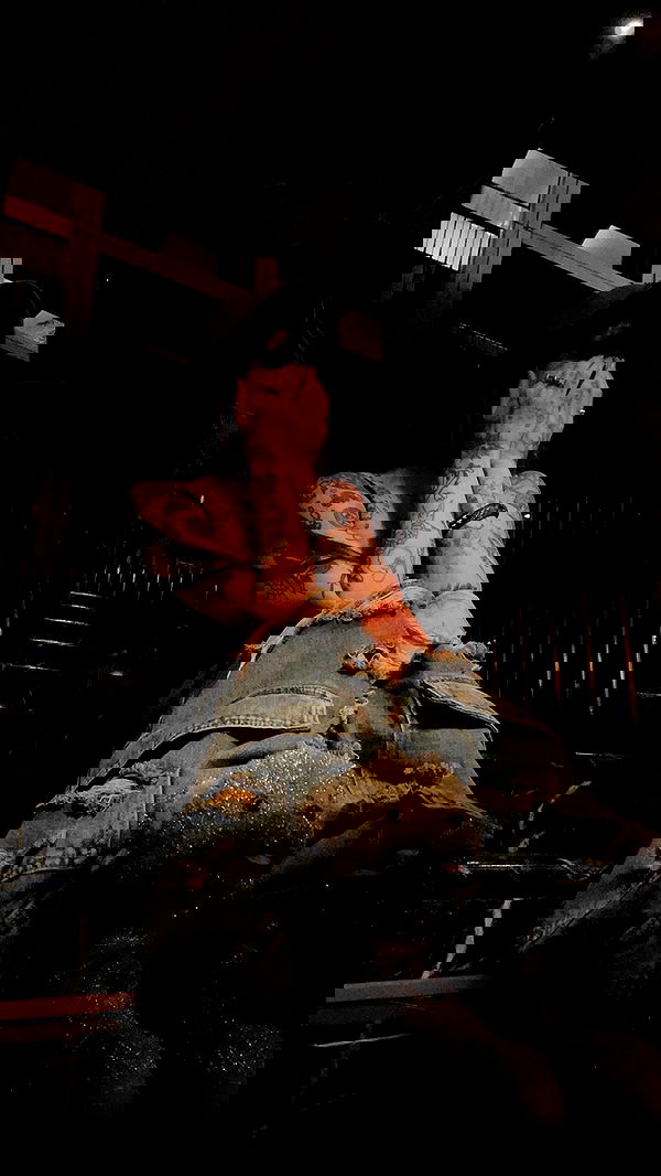 zommmbri image ~ Altpins