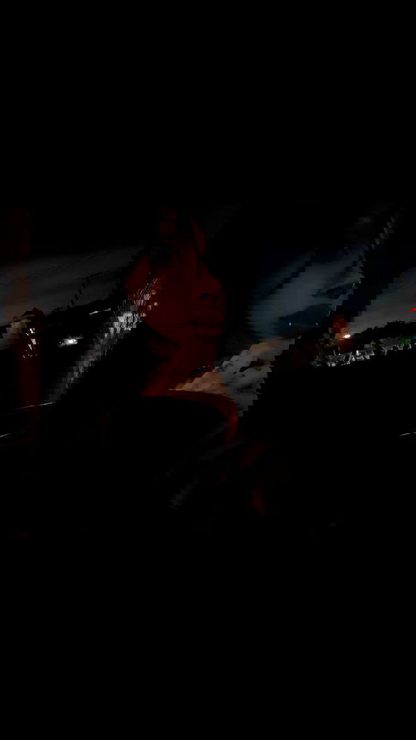 zommmbri image ~ Altpins