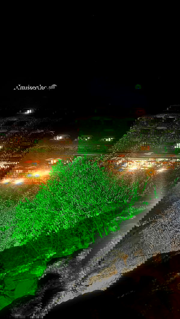 zommmbri image ~ Altpins