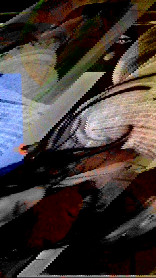 zommmbri image ~ Altpins