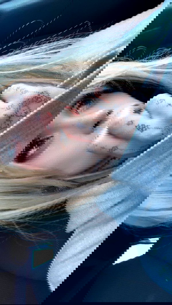 zommmbri image ~ Altpins