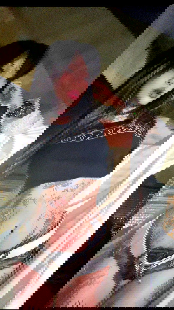 zommmbri image ~ Altpins