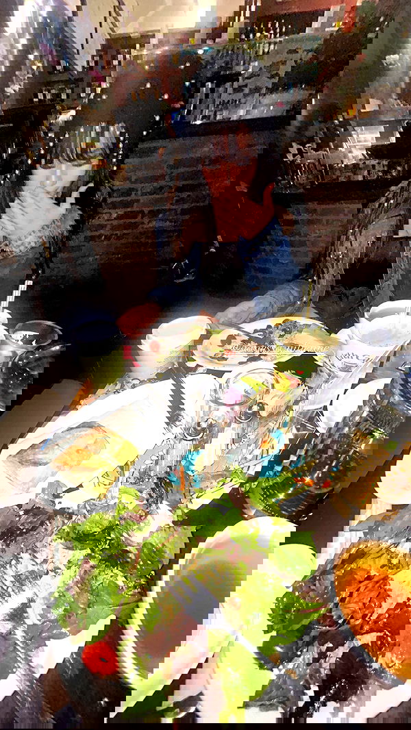 zommmbri image ~ Altpins