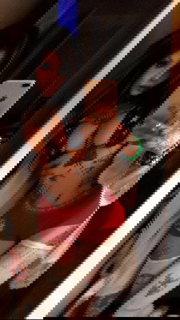 zommmbri image ~ Altpins