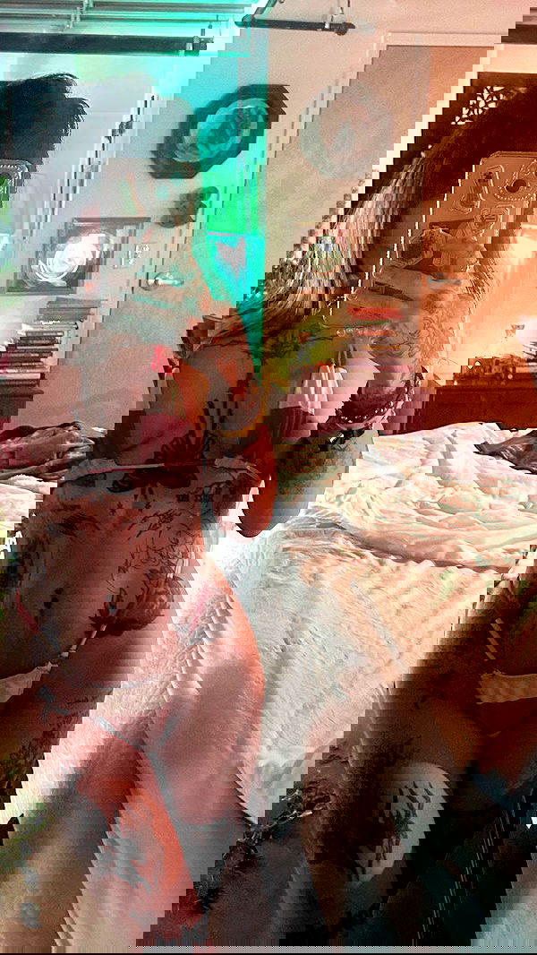 zommmbri image ~ Altpins