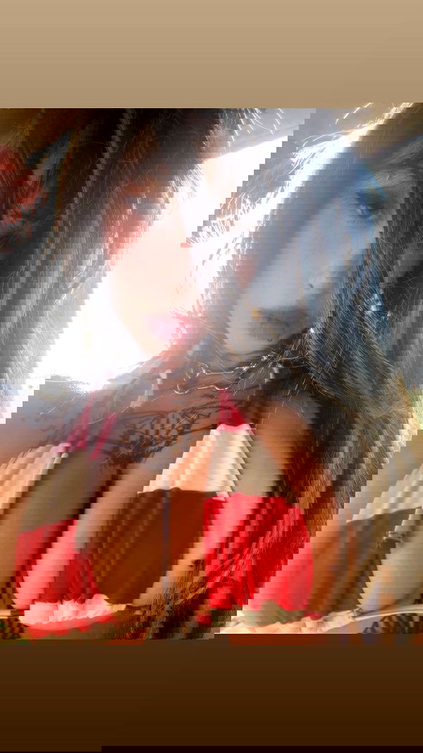 zommmbri image ~ Altpins