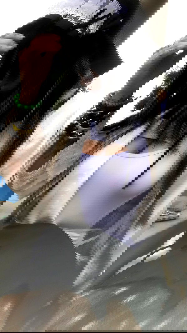 zommmbri image ~ Altpins