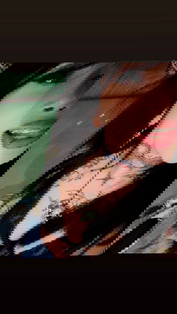 zommmbri image ~ Altpins