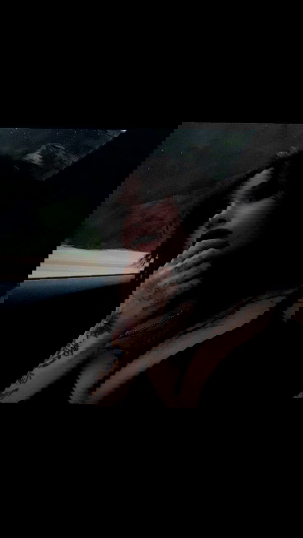 zommmbri image ~ Altpins