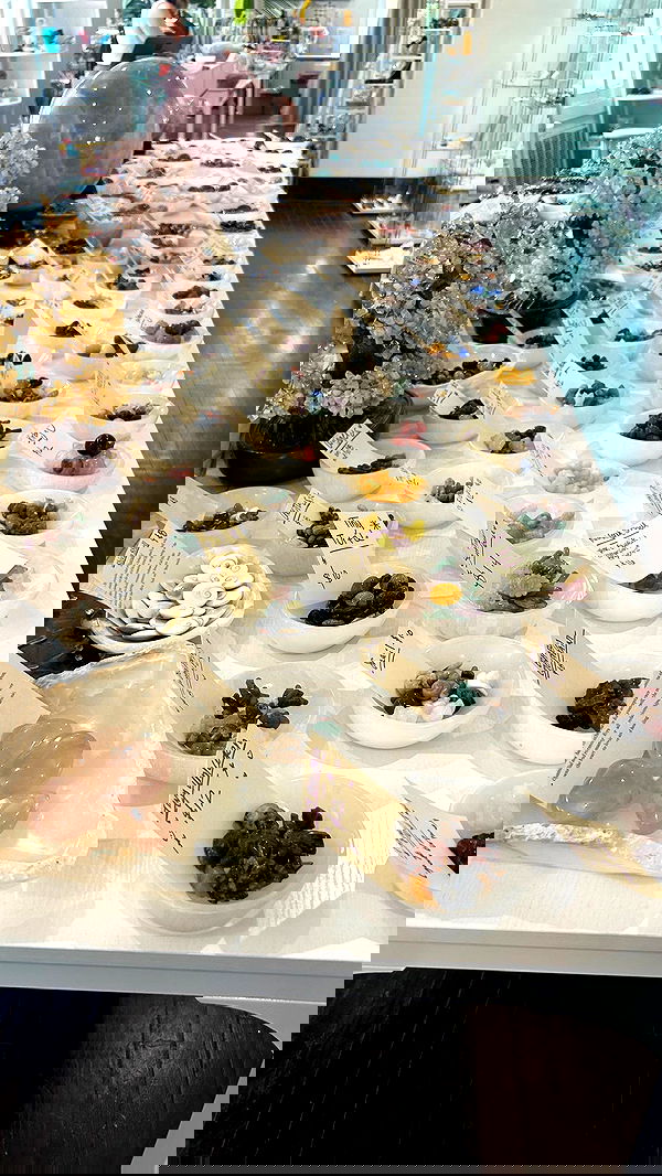 zommmbri image ~ Altpins