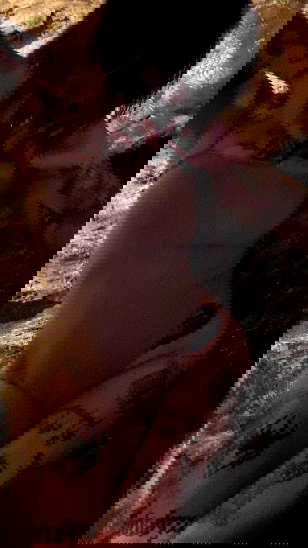 zommmbri image ~ Altpins