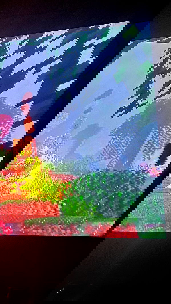 zommmbri image ~ Altpins