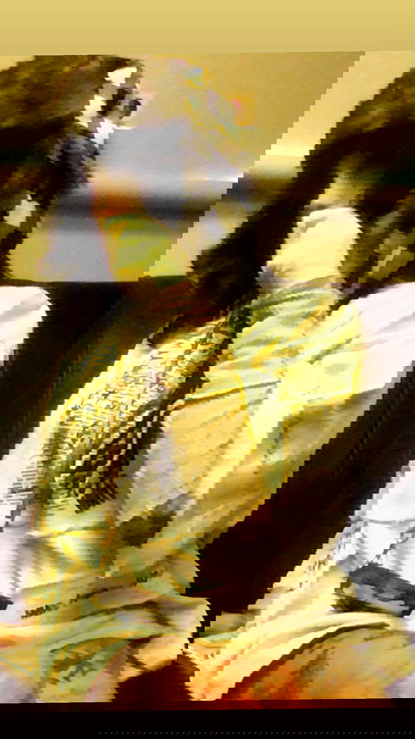 zommmbri image ~ Altpins