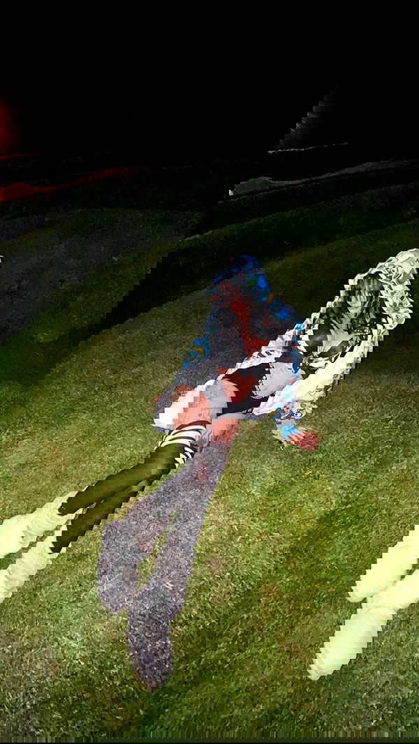 zommmbri image ~ Altpins