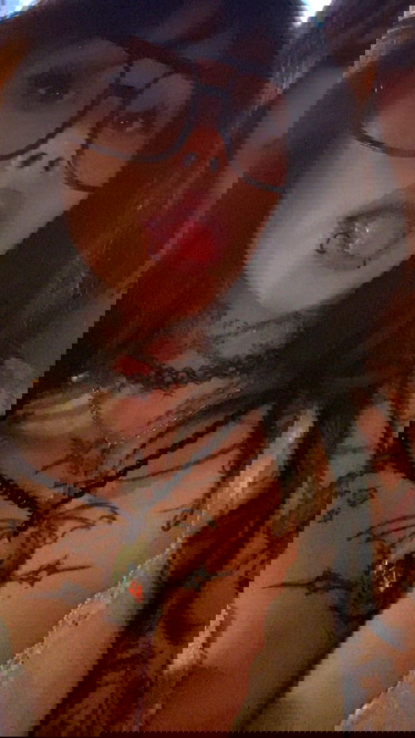 zommmbri image ~ Altpins