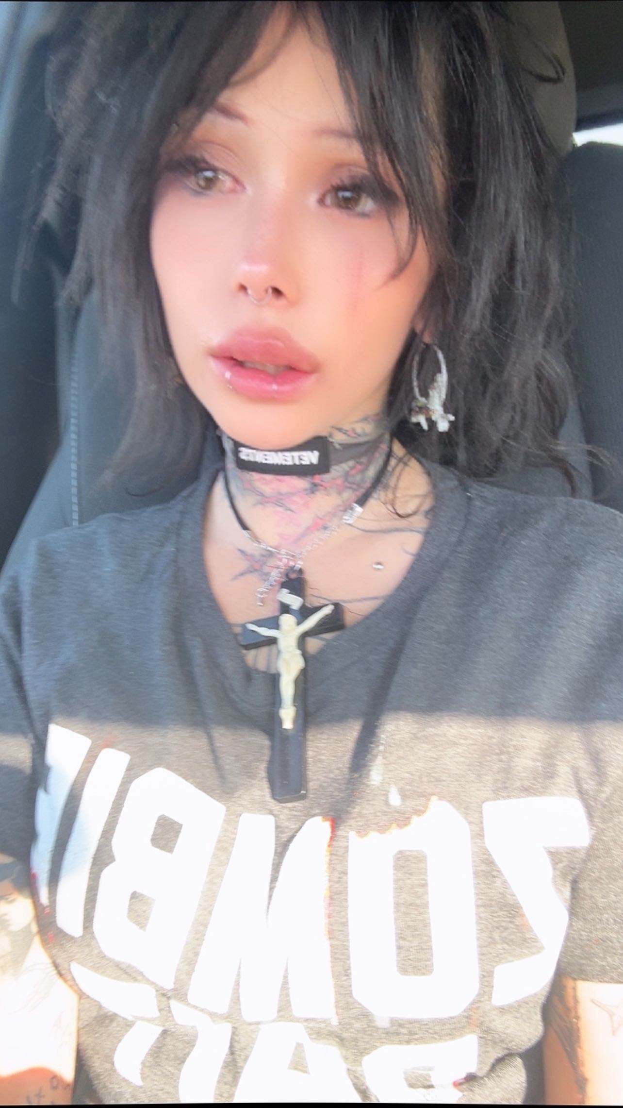 zommmbri instagram image archive image