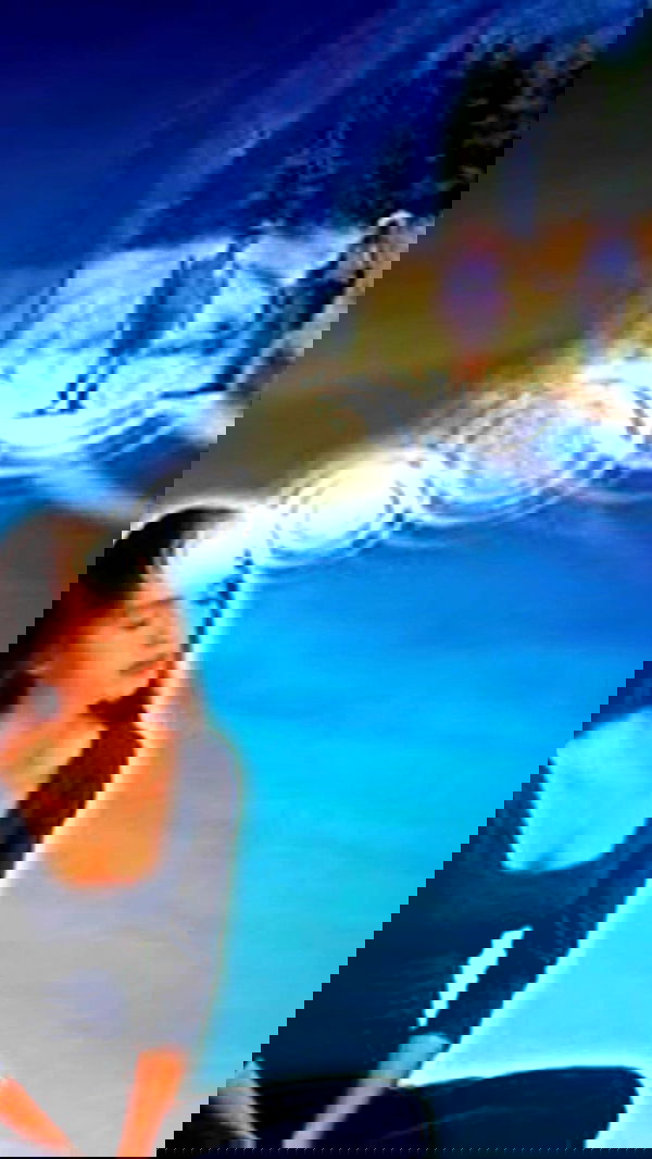 zommmbri image ~ Altpins