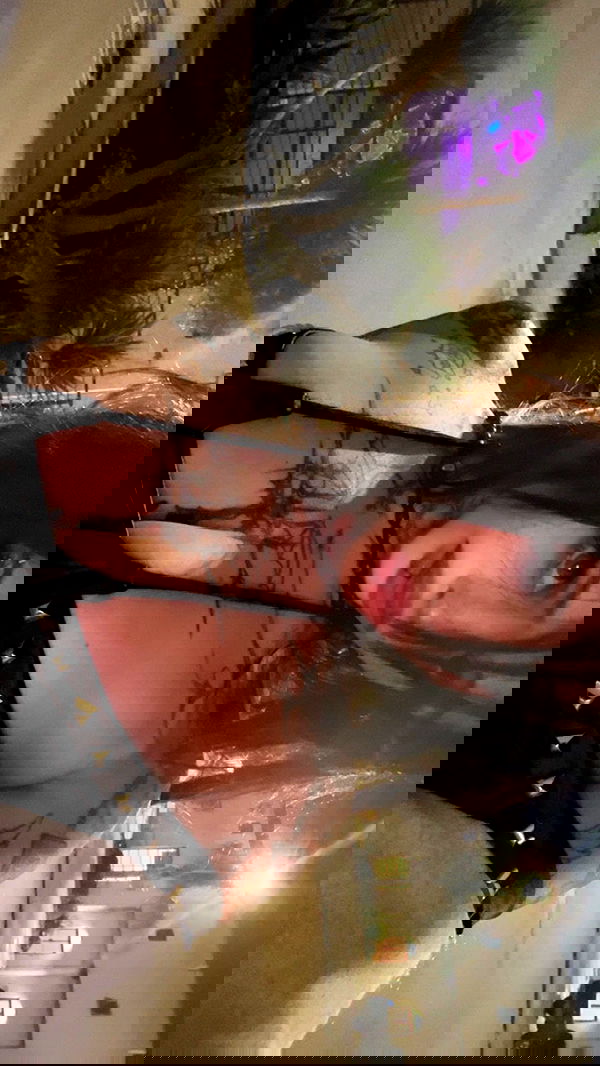 zommmbri image ~ Altpins