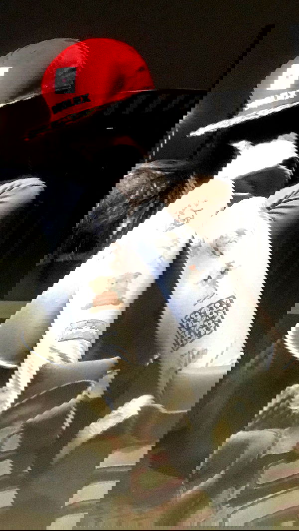 zommmbri image ~ Altpins