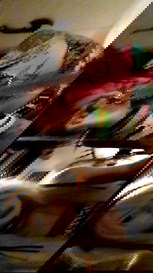 zommmbri image ~ Altpins