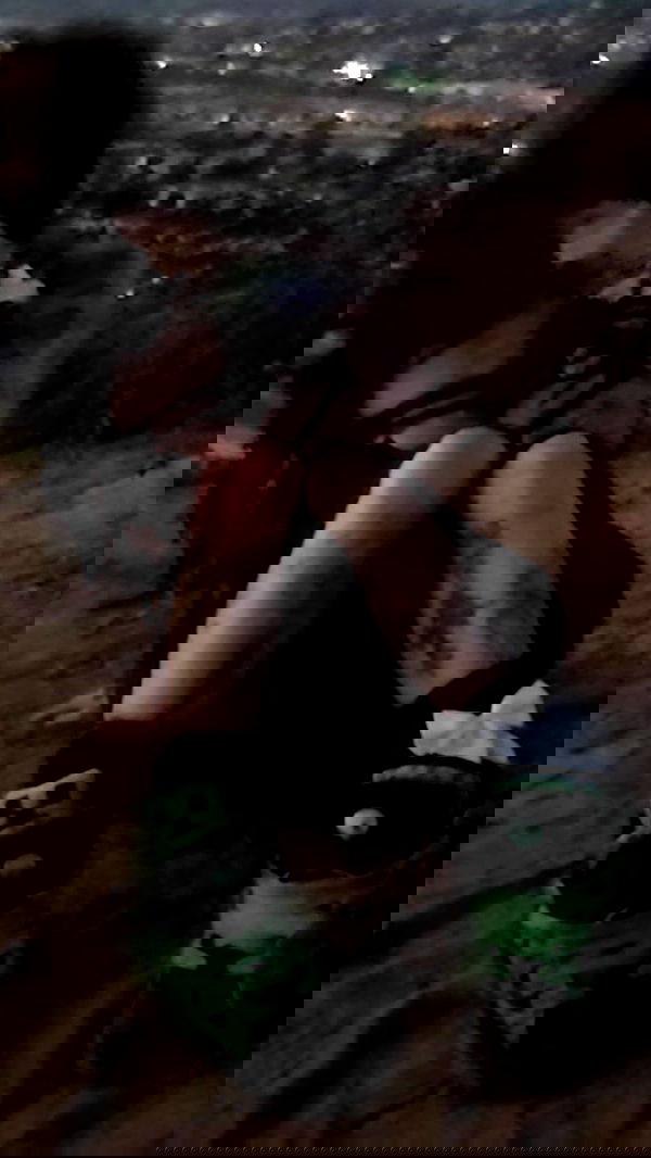 zommmbri image ~ Altpins