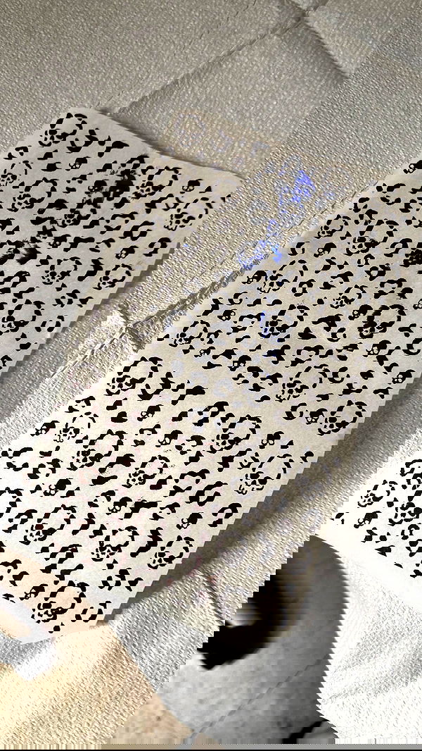 zommmbri image ~ Altpins