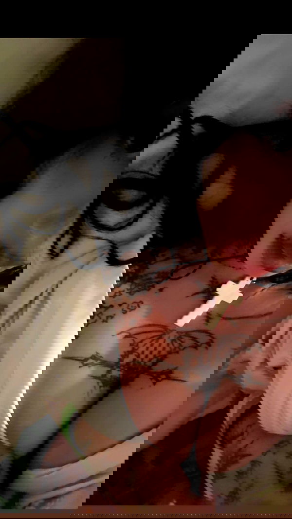 zommmbri image ~ Altpins