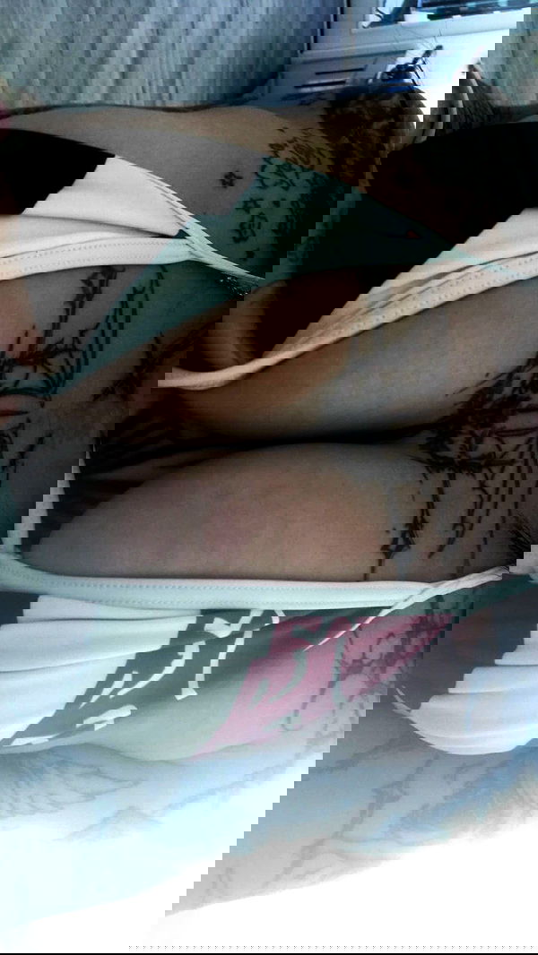 zommmbri image ~ Altpins