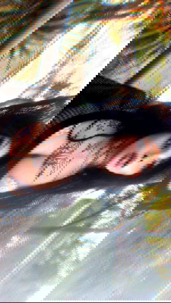 zommmbri image ~ Altpins