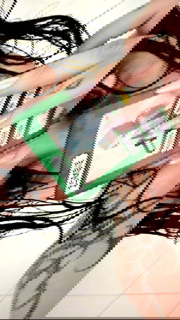 zommmbri image ~ Altpins