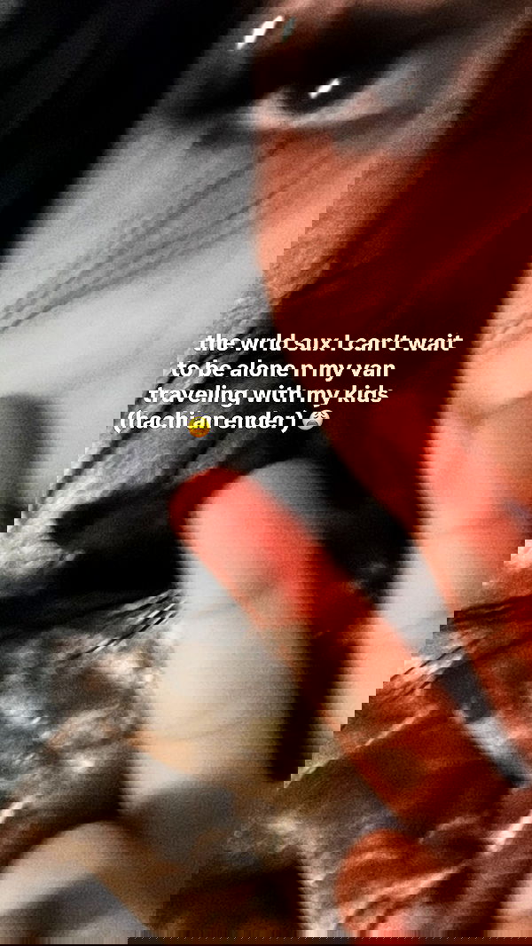 zommmbri image ~ Altpins