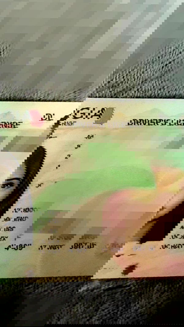 zommmbri image ~ Altpins