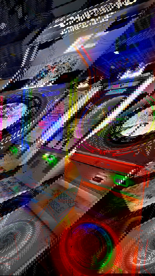 zommmbri image ~ Altpins