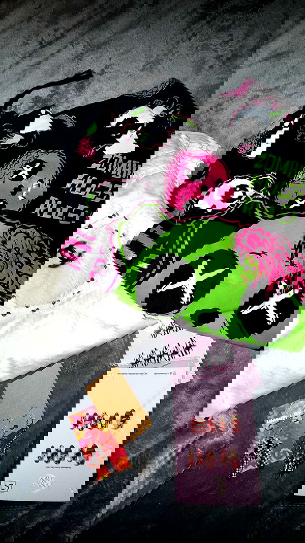 zommmbri image ~ Altpins