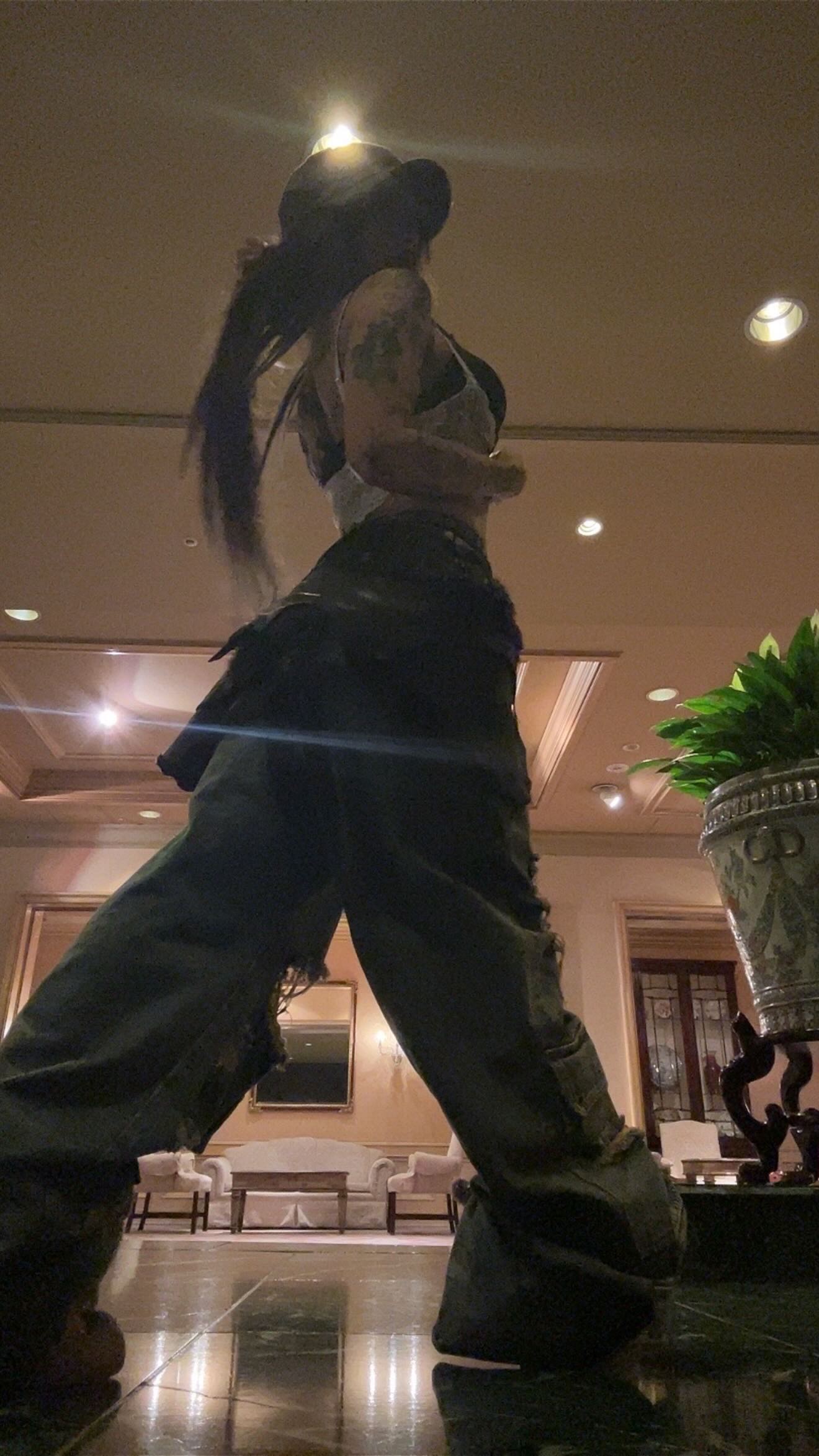 zommmbri instagram image archive image