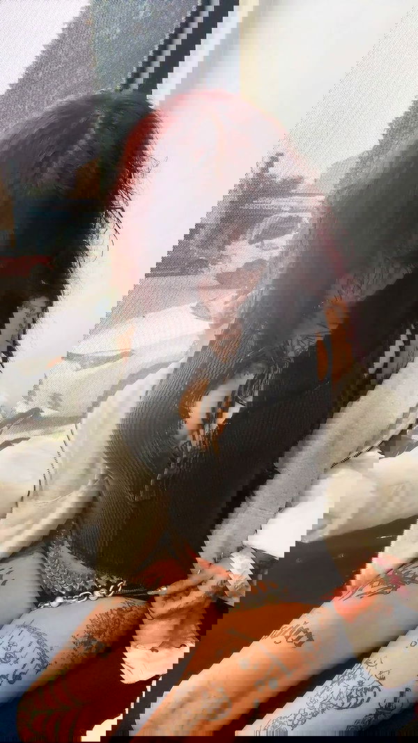 zommmbri image ~ Altpins