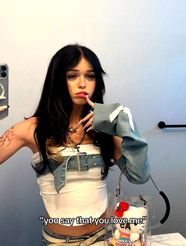 nevaaadaa nevaaadaa archive image