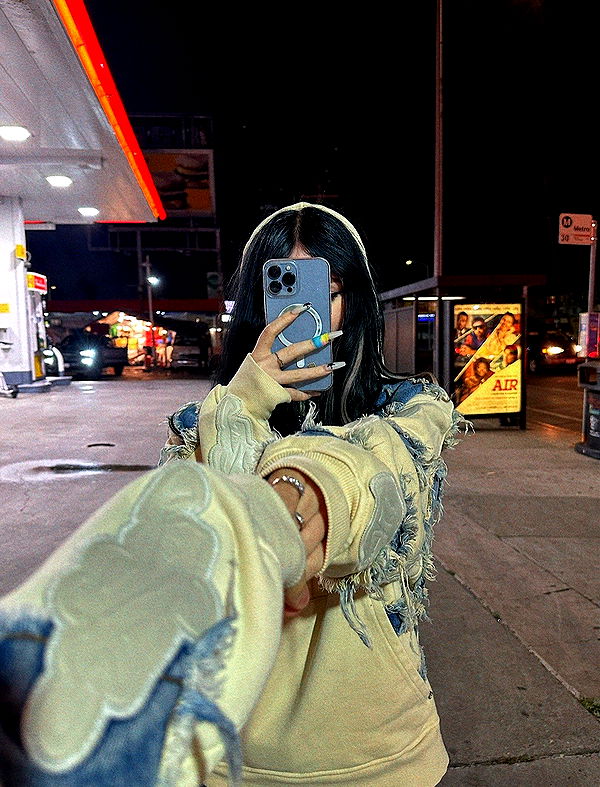 nevaaadaa nevaaadaa archive image