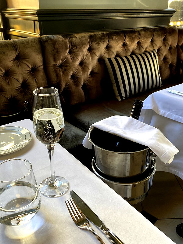 quincymood quincymood archive image