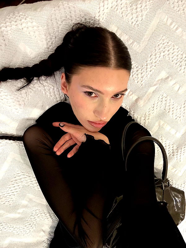 quincymood quincymood archive image