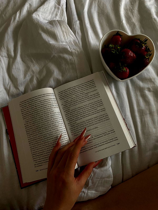 quincymood quincymood archive image