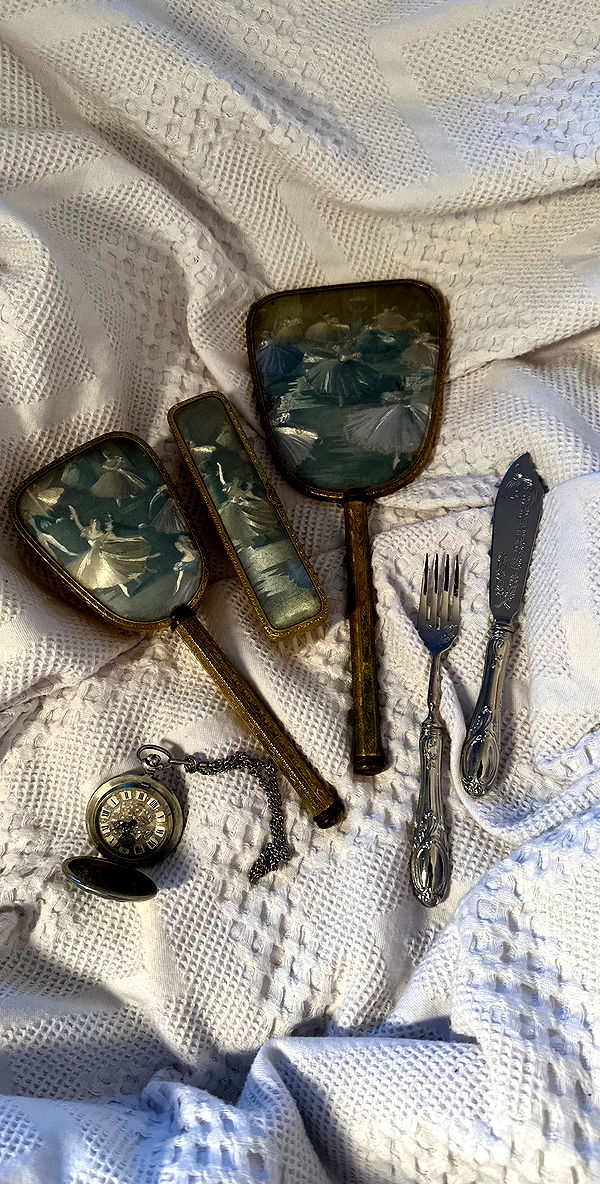 quincymood quincymood archive image