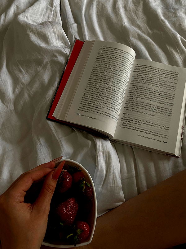 quincymood quincymood archive image