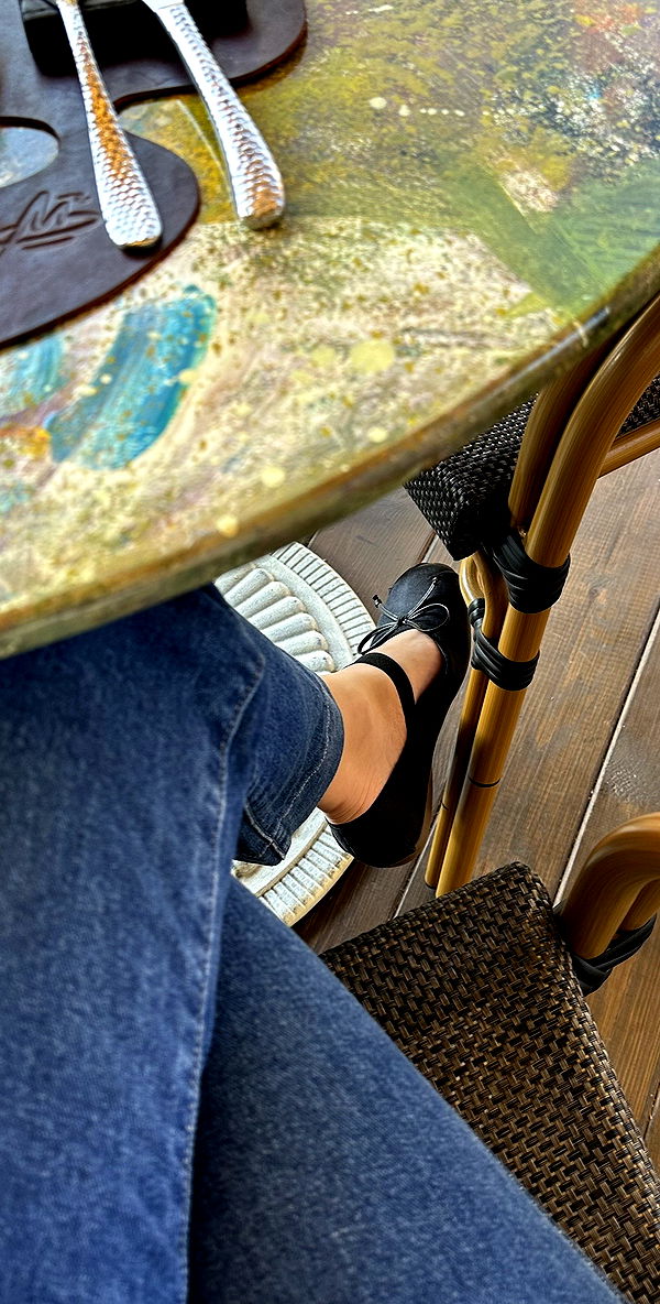 quincymood quincymood archive image